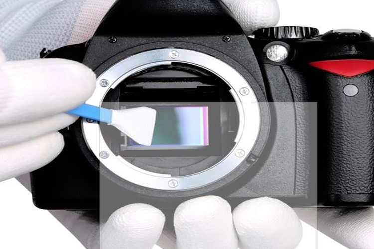 Fotoğraf Makinesi Lekesi Nasıl Çıkar?