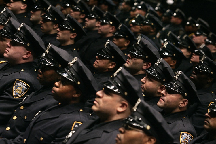 Fransa Polis Maaşları 2023 Ne Kadar?