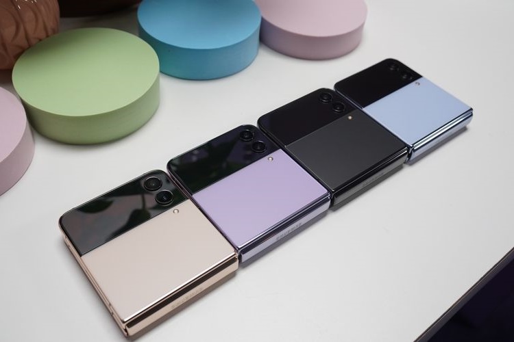 Galaxy Z Flip 4 Almanya Fiyatı 2023 Ne Kadar?