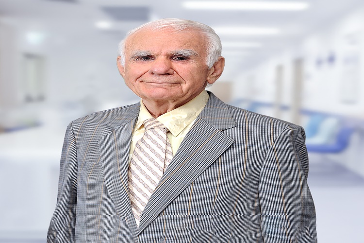 Gazi Yaşargil Nerede Çalışıyor?