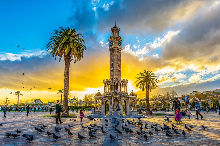 Gaziemir Optimum Hangi Durak?