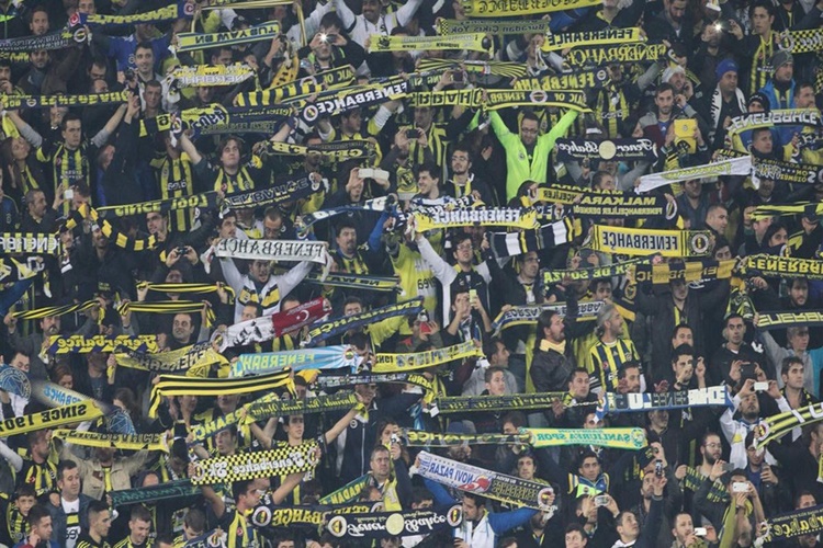Genç Fenerbahçeliler Saraçoğlu Stadında Nerede?