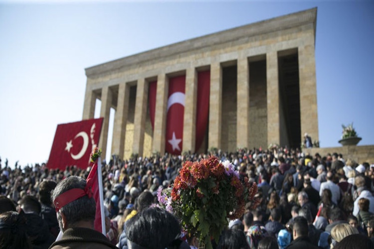 Gençliğe Hitabe Nedir?