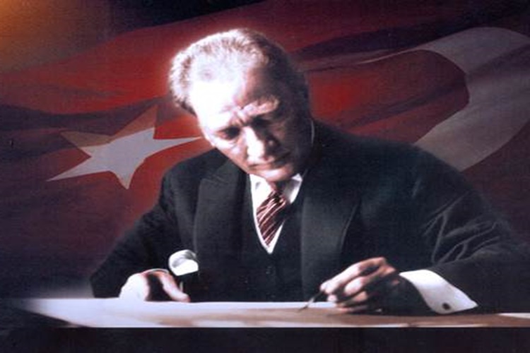 Gençliğe Hitabe Nutukta Var Mı?
