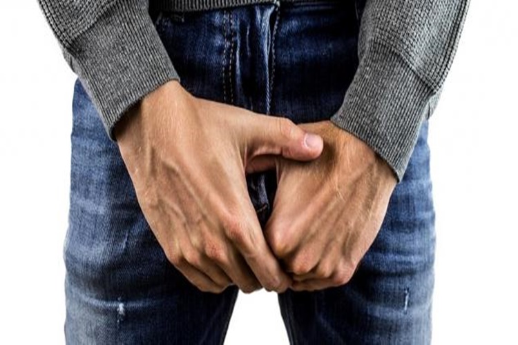 Genital Uçuk Kendiliğinden Geçer Mi?