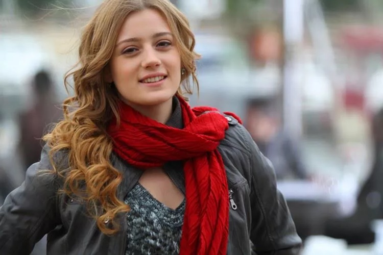  Gizem Karaca Film Ve Dizileri Nelerdir?
