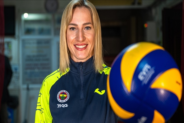 Gizem Örge Boyu Kaç?