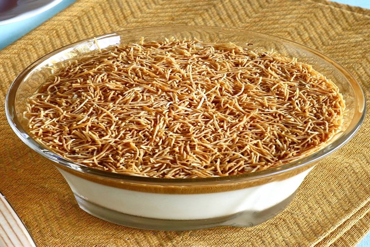 Glutensiz Kadayıflı Muhallebi Nasıl Yapılır?