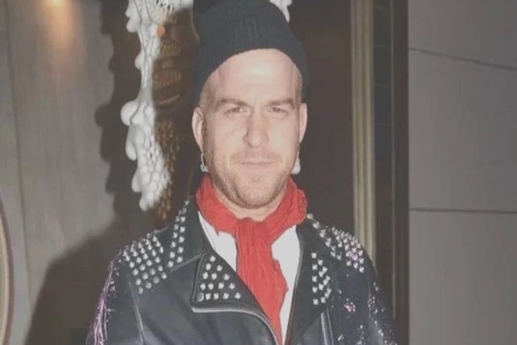 Gökhan Özoğuz Hangi Üniversite Mezunu?