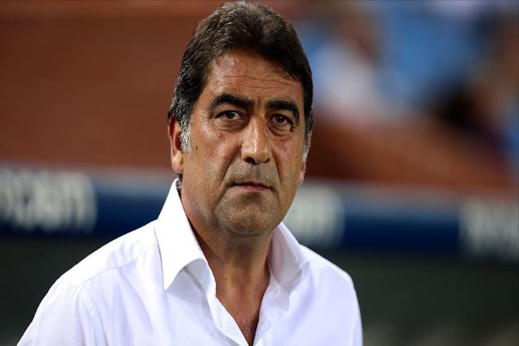Ünal Karaman Kimdir?