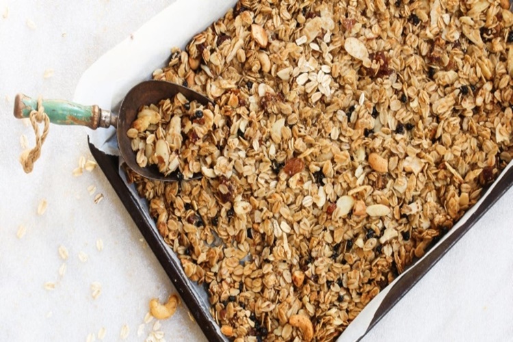  Granola Diyette Yenir Mi?