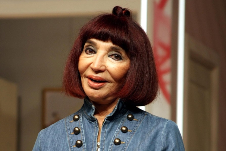 Gülriz Sururi Aslen Nereli?
