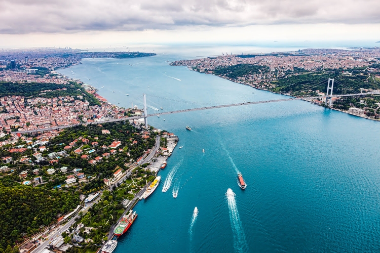 Gümüşsuyu Restoran Hangi Durak?