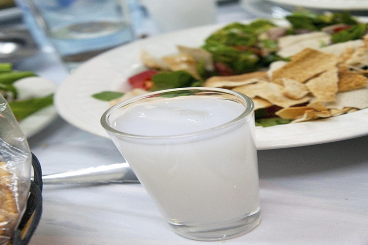 Güncel Rakı Fiyatları 2022 Nedir? Rakı Fiyatları Ne Kadar?