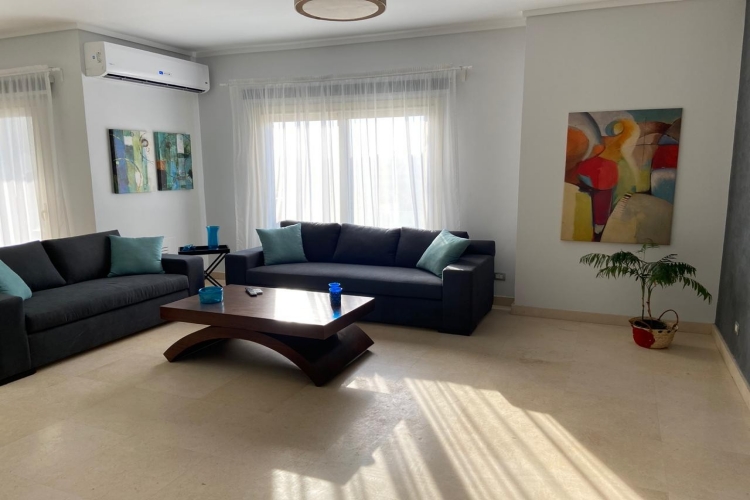 Günlük Kiralık Evde Kalmak Sicile İşler Mi?