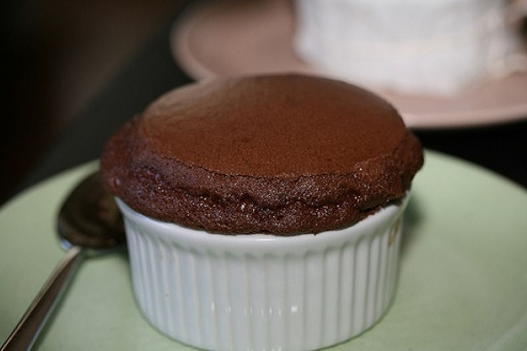 Güveçte Sufle Kaç Dakikada Pişer?