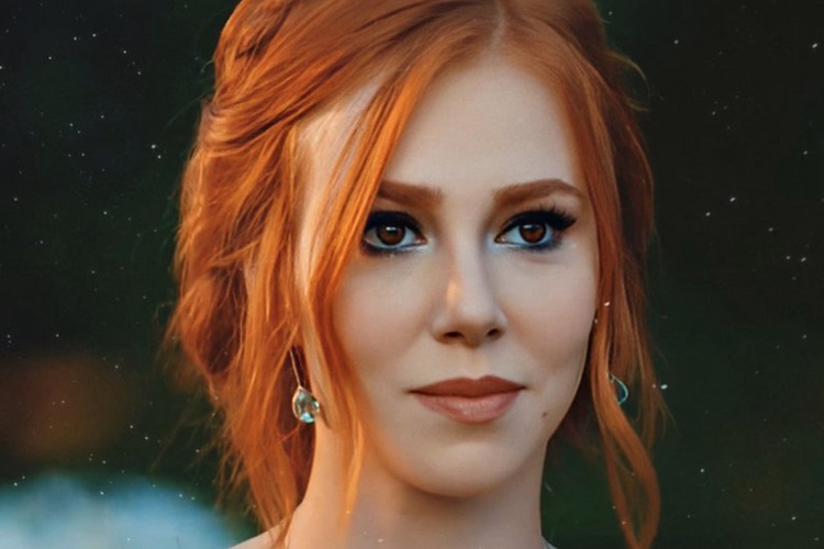 Güzel Oyuncu Elçin Sangu Hakkında Bilinmesi Gereken Bilgiler