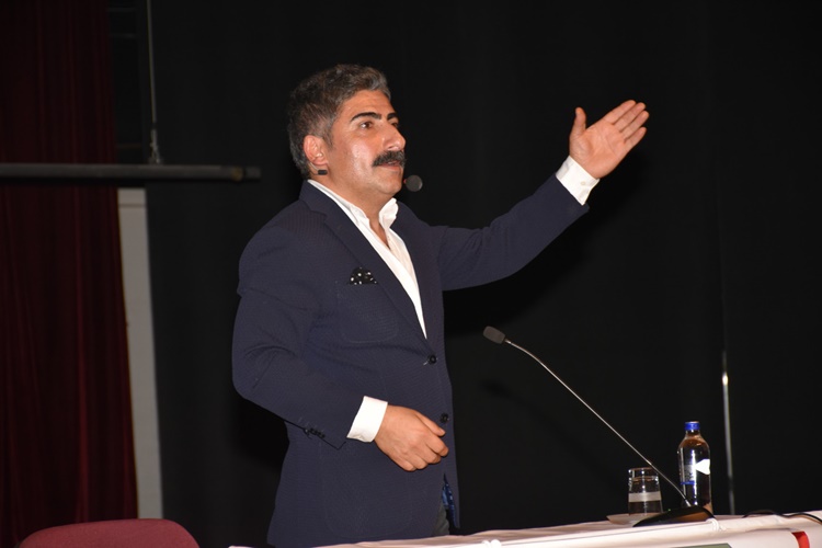Hacı Ali Konuk Hafız Mı?
