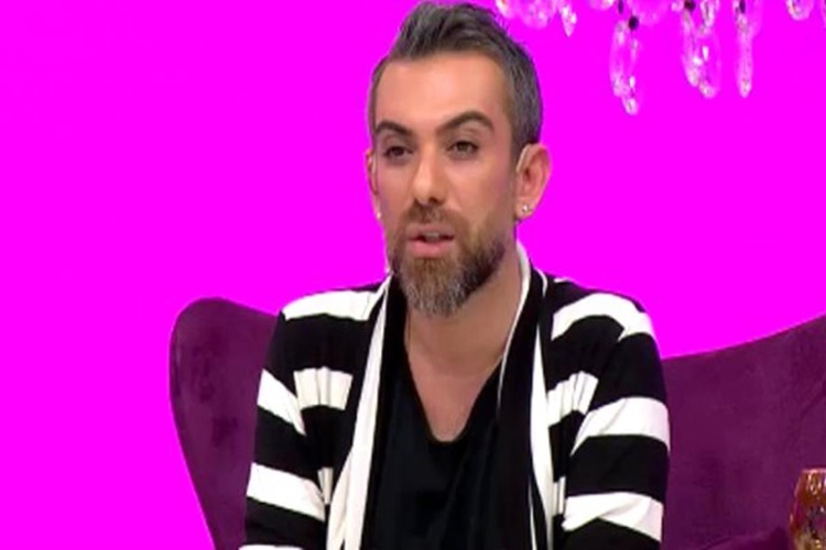 Hakan Akkaya Ve Deniz Akkaya Kardeş Mi?