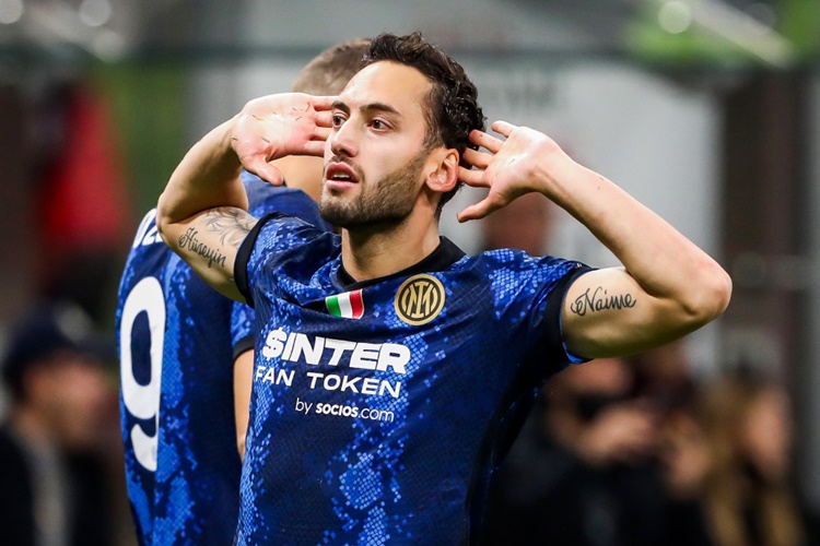 Hakan Çalhanoğlu Kazandığı Kupalar Nelerdir?