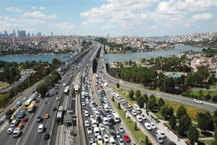 Haliç Köprüsü Nerede?