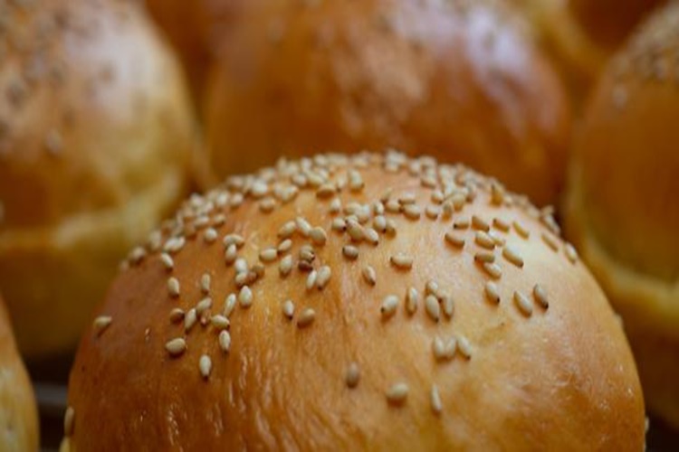 Hamburger Ekmeği Buzlukta Saklanır Mı?
