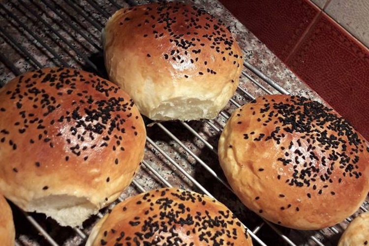 Hamburger Ekmeği Hamuru Kaç Gram Olmalıdır?
