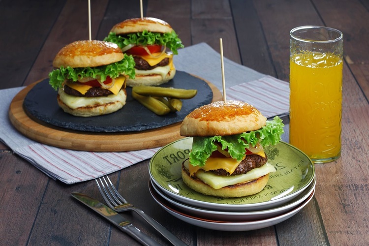 Hamburger Ne Kadar Dayanır?