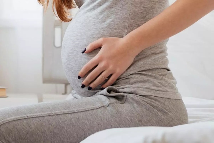 Hamilelikte Bel Fıtığı Tehlikeli Midir?