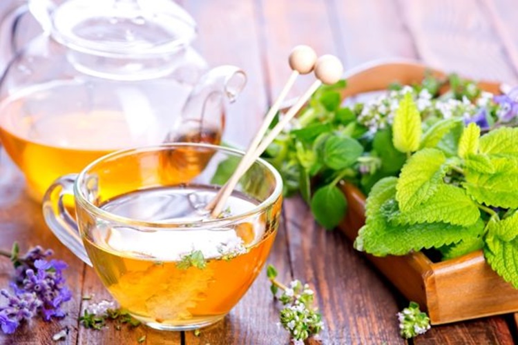 Hamilelikte Boğaz Ağrısına Nane Limon İyi Gelir Mi?