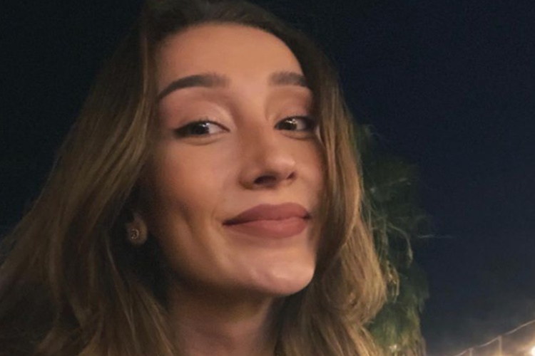 Hande Baladın Hangi Takımı Tutuyor?