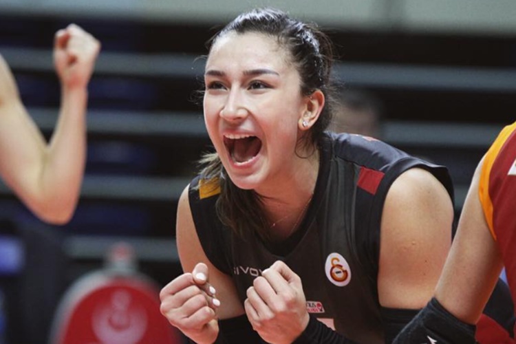 Hande Baladın Kaç Para Kazanıyor?