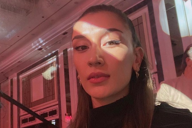 Hande Baladın Kaç Yaşında Voleybola Başladı?