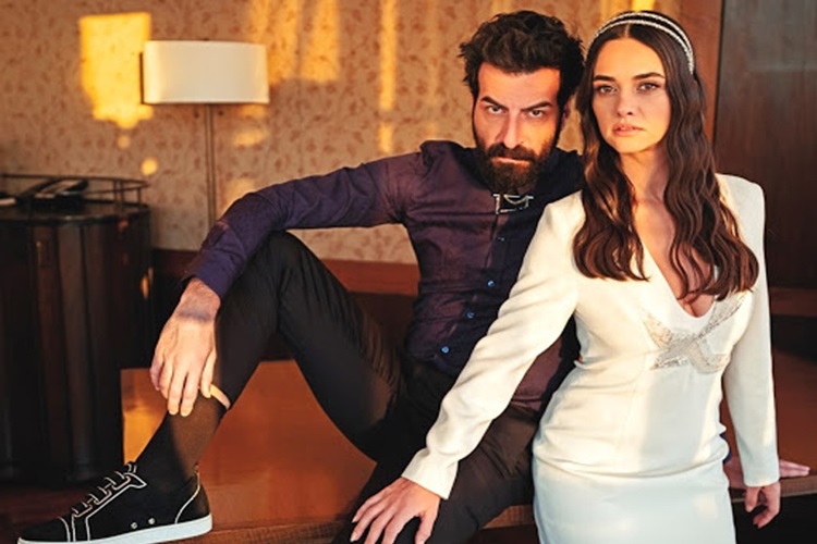 Hande Soral Eşi Kimdir?