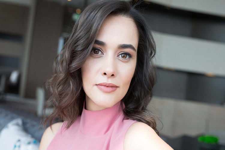 Hande Soral Hangi Dizilerde Oynadı?
