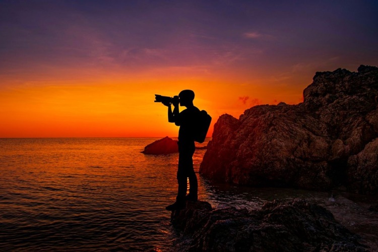 Hasselblad Fotoğraf Makinesi Lens Fiyatları Nasıldır?
