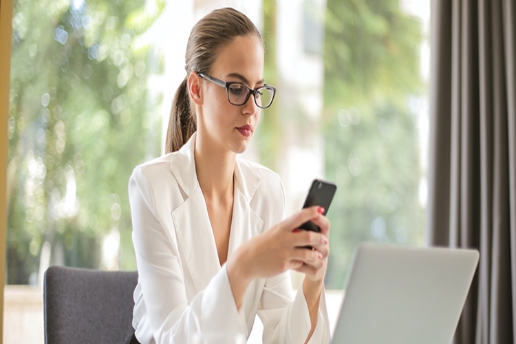 Hattı Başka Telefona Takınca Whatsapp Mesajları Silinir Mi?