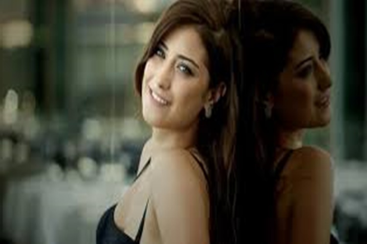 Hazal Kaya Kaç Yaşında?