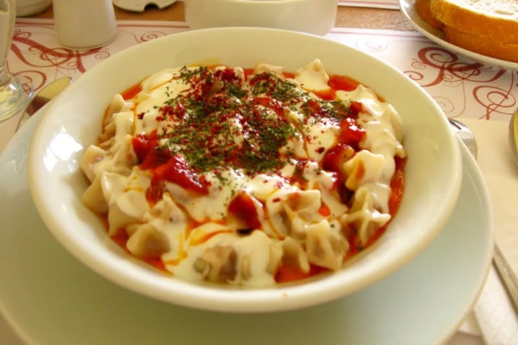 Hazır Mantı Buzlukta Ne Kadar Dayanır?