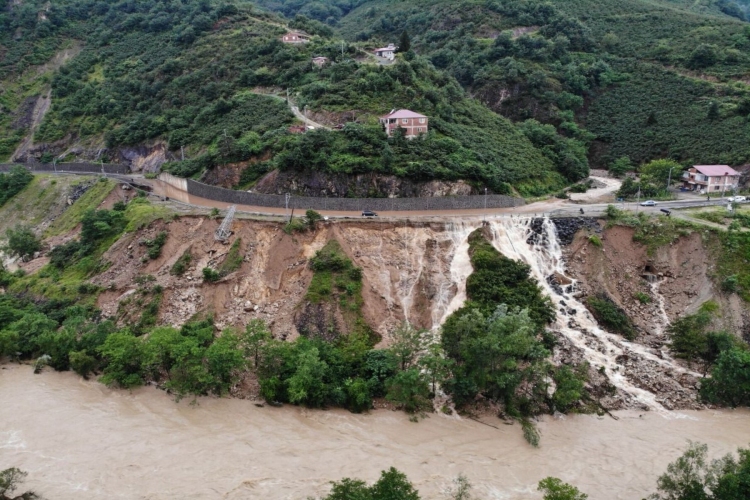 Heyelana Karşı Arazi Ne Yapılmalıdır?