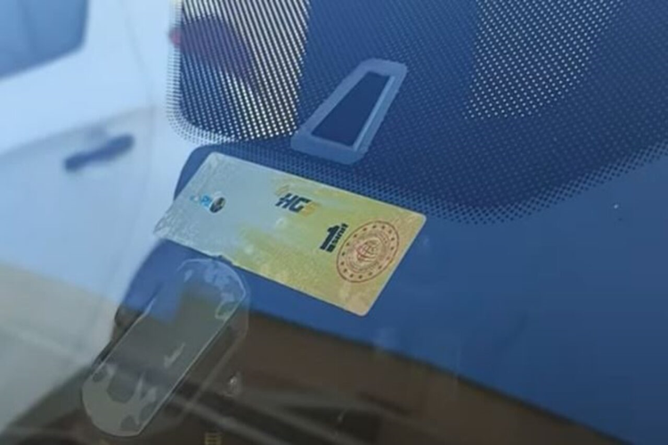 Hgs Kartı Aracın Neresine Yapıştırılır?