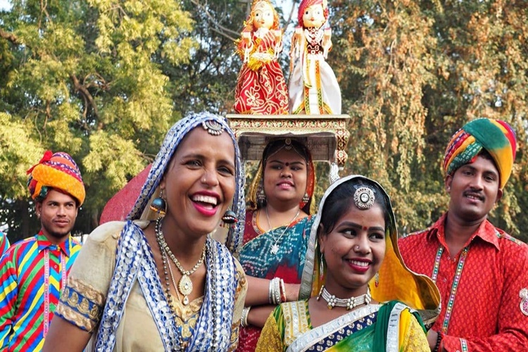 Hindistan Hakkında Merak Edilen Bilgiler