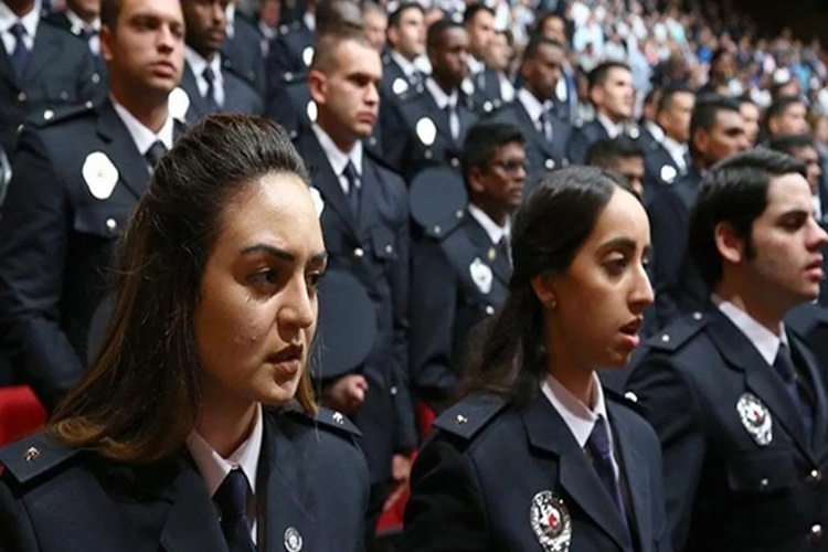 HIV Pozitif Polis Olabilir Mi?