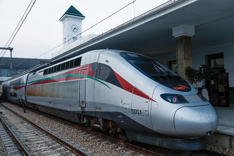 Hızlı Tren Ne Zaman Açıldı?