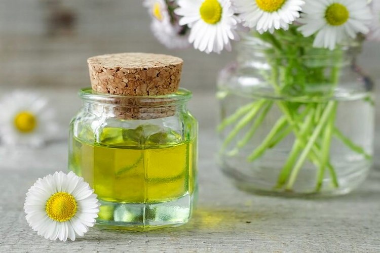 Hodan Yağı Cilt Lekelerine İyi Gelir Mi?