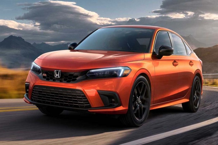 Honda Civic Sedan Arka Koltuk Yatırma Nasıl Yapılır?