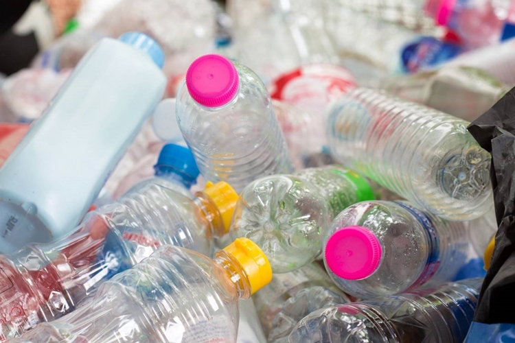 İki Plastik Birbirine Nasıl Yapıştırılır?