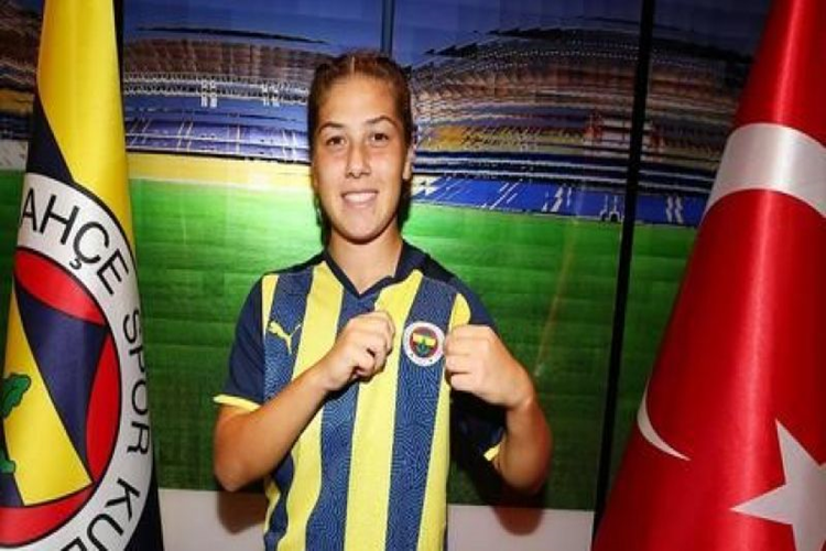 İlayda Cansu Kara Kaç Yaşında, Boyu Kaç, Nereli? 