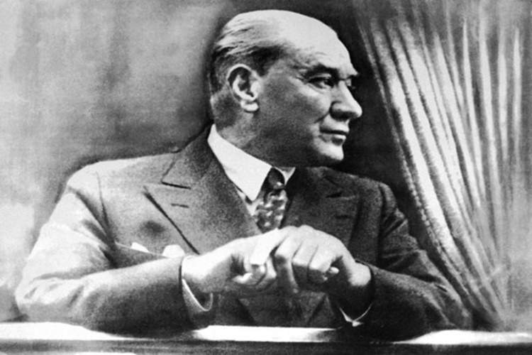 İlk Meclis Hükümetinde Milli Savunma Bakanlığı Görevini Yürüten Kişi Kimdir?