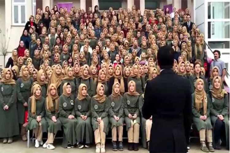 İmam Hatip Lisesinin Seçmeli Derslerinde Neler Var?